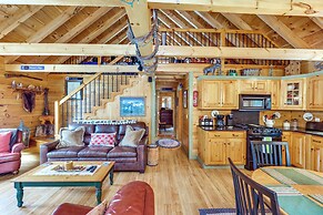 Game Room, Deck! Cozy Ski Cabin Near Sugarloaf