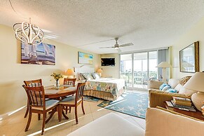 Oceanfront Studio w/ Gulf & Sunset Views From Bed!