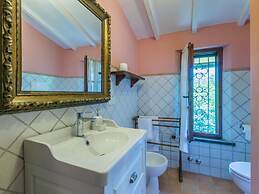 Podere la Botte Pool Lari