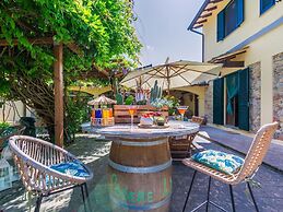 Podere la Botte Pool Lari