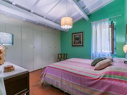 Podere la Botte Pool Lari