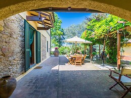 Podere la Botte Pool Lari