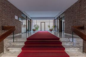 The Billiards Flat by Wonderful Italy