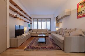 The Billiards Flat by Wonderful Italy