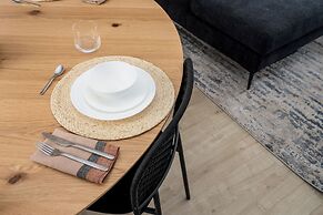 MTL Central Stay Apartments