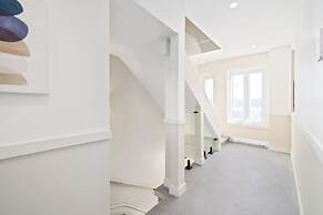 MTL Central Stay Apartments