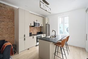 MTL Central Stay Apartments