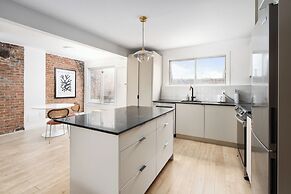 MTL Central Stay Apartments