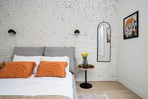 MTL Central Stay Apartments