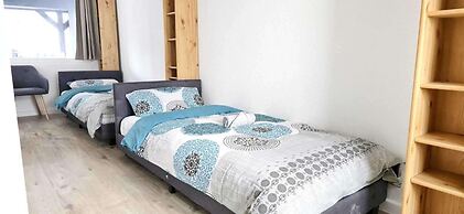 3-bed Cosy Apartment - Sleeps 8