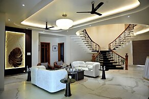 Florentino The Luxury Villa