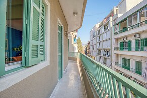 Dalida's 2-BR Apt in Mar Mikhael