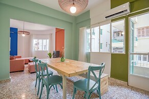 Dalida's 2-BR Apt in Mar Mikhael