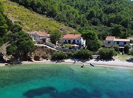Apartments Stiniva Hvar