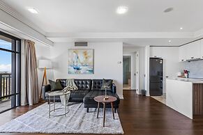 Modern 1BR Escape Central Auckland
