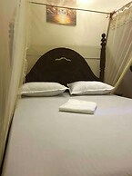 6Cape Guest House Kawanda