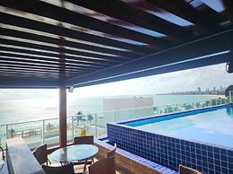 Your Complete Stay With a Rooftop Pool, 40m From the Beach in Cabedelo