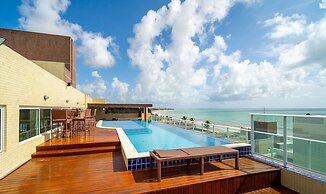 Your Complete Stay With a Rooftop Pool, 40m From the Beach in Cabedelo