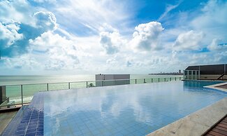 Your Complete Stay With a Rooftop Pool, 40m From the Beach in Cabedelo