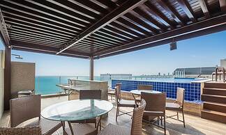 Your Complete Stay With a Rooftop Pool, 40m From the Beach in Cabedelo