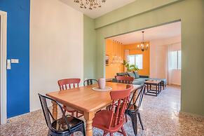 Muse 2-BR Apt in Mar Mikhael