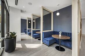 Hyatus Curated Residences Everett