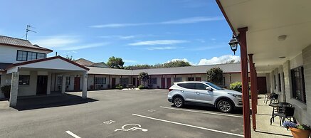 BK's Magnolia Motor Lodge