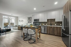 Hyatus Designer Residences Everett