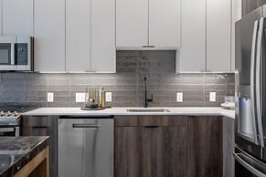 Hyatus Designer Residences Everett
