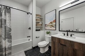 Hyatus Designer Residences Everett