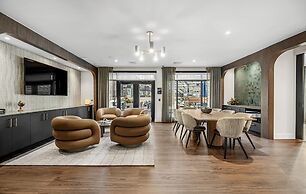 Hyatus Designer Residences Everett