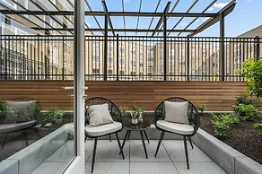 Hyatus Designer Residences Everett