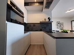 Seafront Apartment With Terrace on Zeedijk