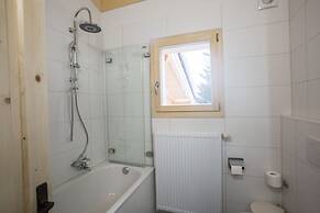 Chalet Rosaline 12 Person Beautiful Property