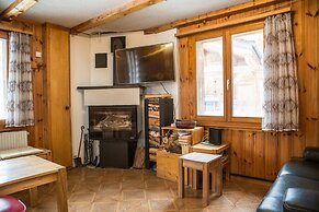 Chalet Rosaline 12 Person Beautiful Property