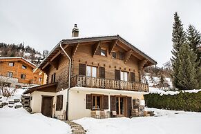 Chalet Rosaline 12 Person Beautiful Property
