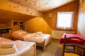 Chalet Rosaline 12 Person Beautiful Property