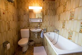 Chalet Rosaline 12 Person Beautiful Property