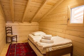 Chalet Rosaline 12 Person Beautiful Property