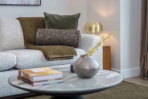 Hyatus Luxury Residences Somerville