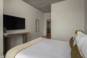 Hyatus Luxury Residences Somerville