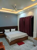 Hotel Keshav