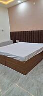 Hotel Keshav