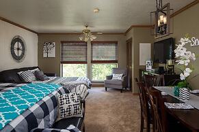 Mountainside Studio Condo