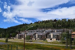 Mountainside Studio Condo