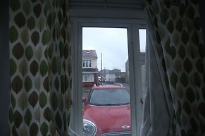 Heathrow roomzzzz B&B