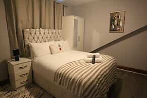 Heathrow roomzzzz B&B