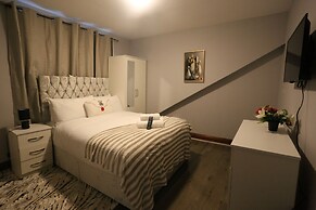 Heathrow roomzzzz B&B