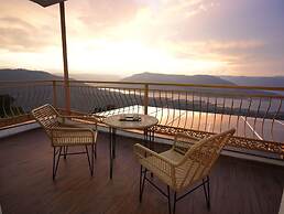 The Mansion Resort And Spa