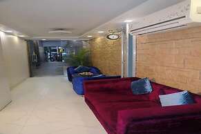 Hotel Planet Four